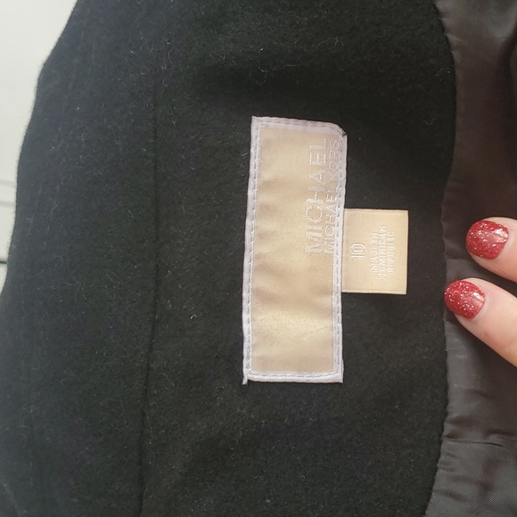 Coat - Picture 3 of 4